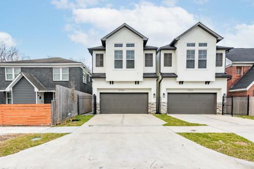Upcoming Houston Down 3 Bedroom Brand New Listing