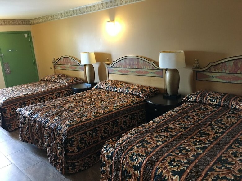 Motel Sea Palace Inn