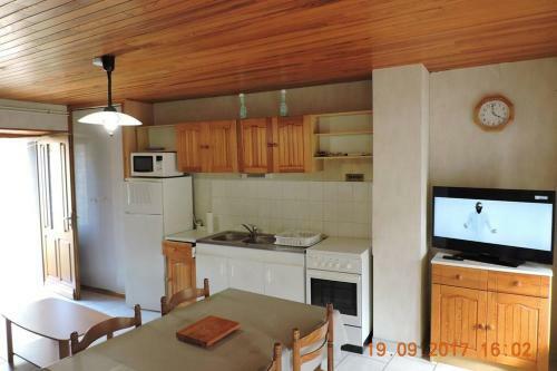 Apartamento Gite Au Pied Du Mont Loz�re