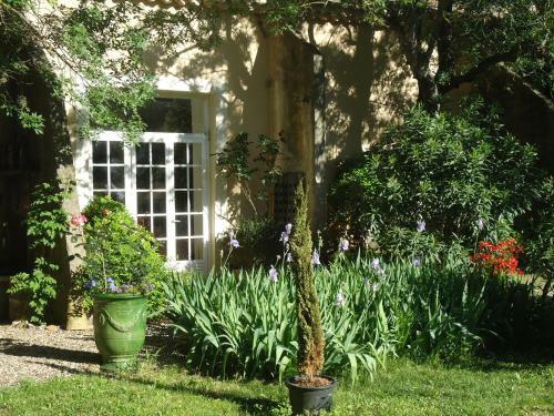 Bed & Breakfast Au Bord De Thau