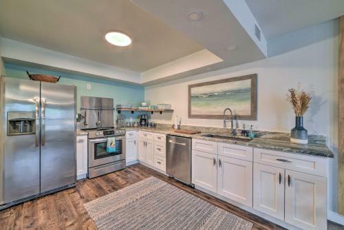 Apartamento Stylish Allegra Isles Escape With Pool Access!
