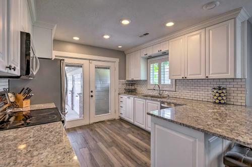 Chic Cottonwood Heights Home Family Friendly