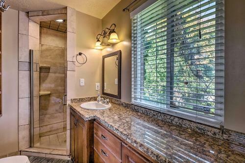 Chic Cottonwood Heights Home Family Friendly