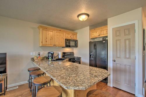 Apartamento Homey Eden Condo With Balcony And Community Perks