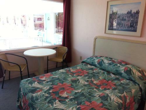 Sandbox Motel