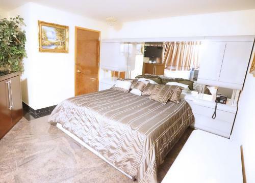 Paris Suites Hotel New York