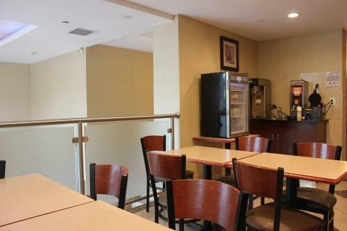 Hotel Comfort Inn Bellerose Queens