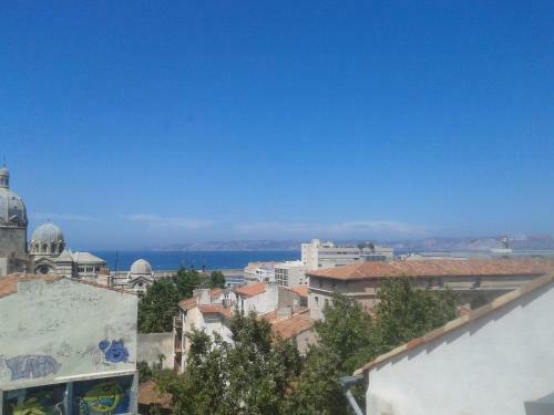 Apartamento Tranquille Au Panier Face � La Mer