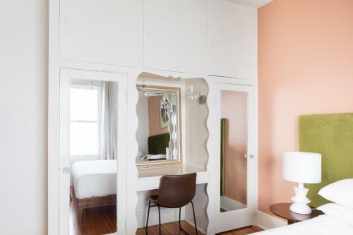 Wanderjaunt - Lonestar - 3br Home - Midtown