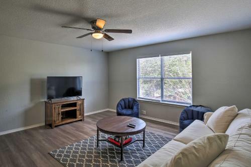 Spacious San Antonio Retreat - 9 Mi To Usta!