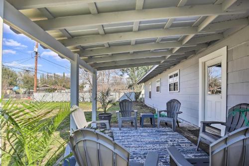 San Antonio Home With Yard About 3 Mi To Fort Sam!