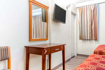 Hotel Econo Lodge South Ozone Park