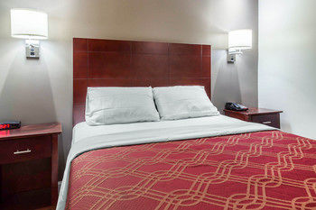 Hotel Econo Lodge South Ozone Park