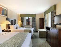 Hotel Ramada Queens