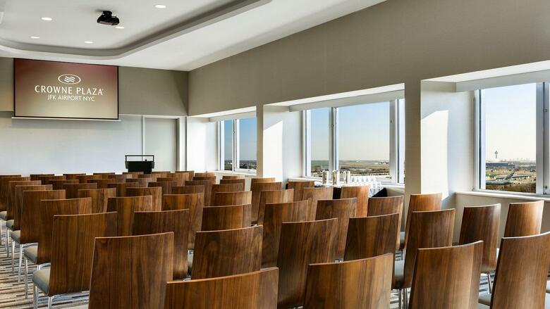 Hotel Crowne Plaza Jfk Airport