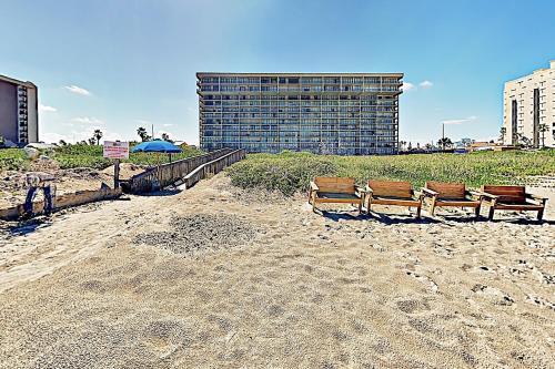 Suntide III Condos VI