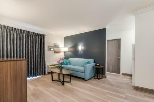 Motel Le Voyageur - A Red Collection Hotel