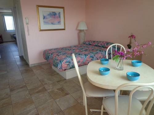Isle Of Palms Motel