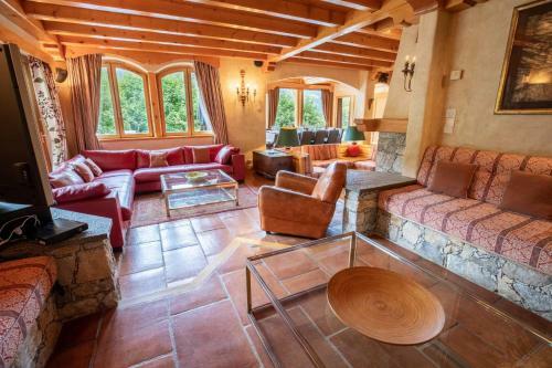 Chalet Mira Belum Jacuzzi Parking Priv�