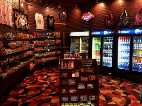Gold Strike Hotel & Casino
