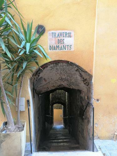 Apartamento Maison De Ville Typique Mentonnaise