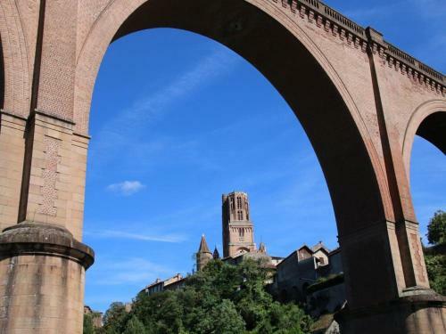 Holiday Getaway With Spa- Bridge Groups & Retreats