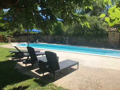 Hameau de Montcabirol - Pyr�n�es