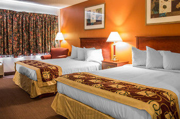 Motel Rodeway Inn - Muskegon