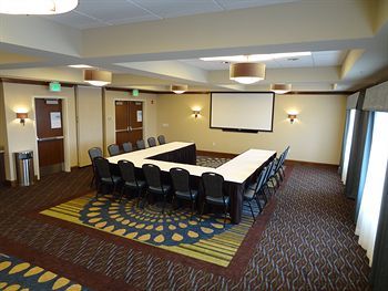 Hotel Holiday Inn Express And Suites Browning