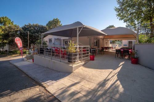 Camping Maeva Escapades La Pin�de En Provence ***