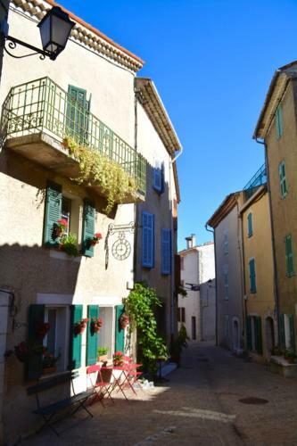 Maison Castely