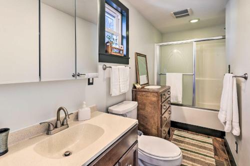 Pet-friendly Fries Home Less Than 6 Mi To New River!
