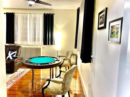 Sweet Apartment, Next To Randolph College