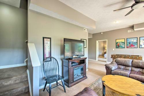 Peaceful House With Hot Tub And Ski Slope Views!