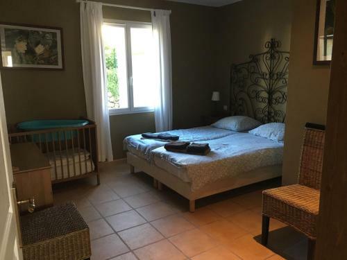 Welcoming Villa With Pool In Montburn-des-corbieres