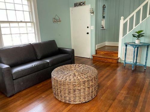 Villa Coastal Getaway At Ocean View Beach