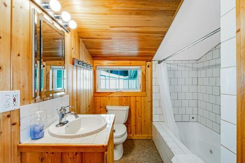 Sunrise Beach House