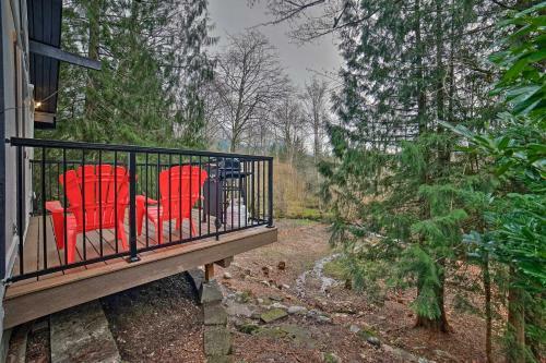Quiet Cabin Hideaway About 4 Mi To Wallace Falls!