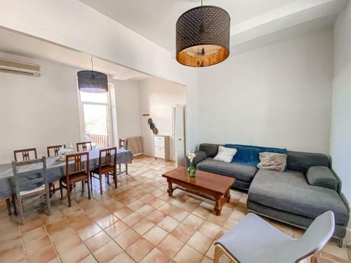 Maison Avec Piscine Chauff�e � Montignac