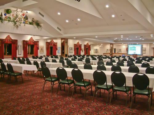 Hotel Bavarian Inn Lodge