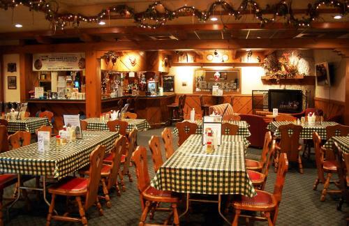 Hotel Bavarian Inn Lodge