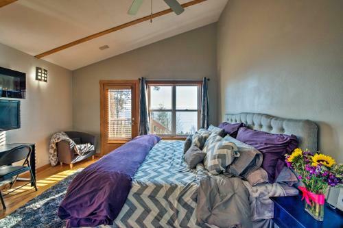 Kingston Home With Deck - 5 Minutes To Private Beach