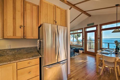 Kingston Home With Deck - 5 Minutes To Private Beach