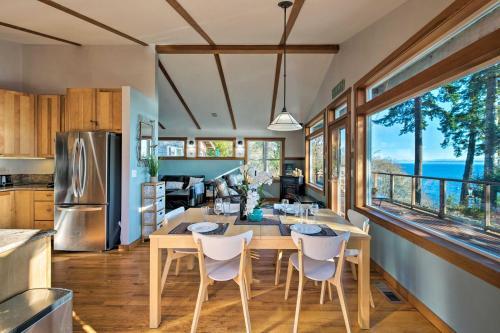 Kingston Home With Deck - 5 Minutes To Private Beach