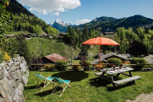 Chalet Debussy - Our Elegant Farmhouse