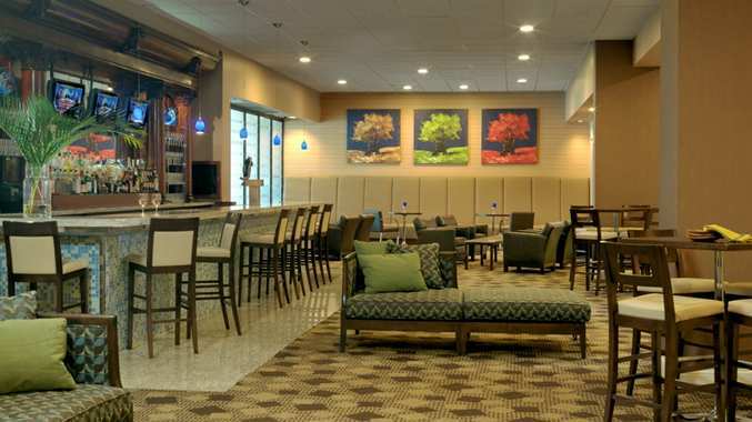 Hotel Doubletree By Hilton St. Louis At Westport