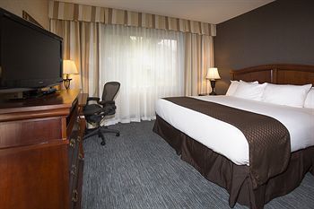 Hotel Doubletree By Hilton Detroit Novi