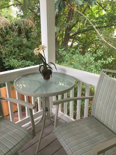 New Guesthouse In Warm Beach