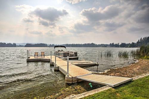 Modern Lake Lawrence Retreat With A Deck And Dock!