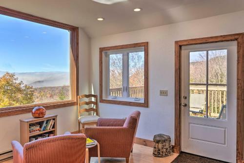 Spacious Snowshoe Cabin With Sunset Mtn Views!